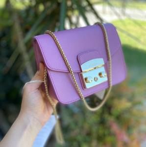 Meet your Posher, Nk